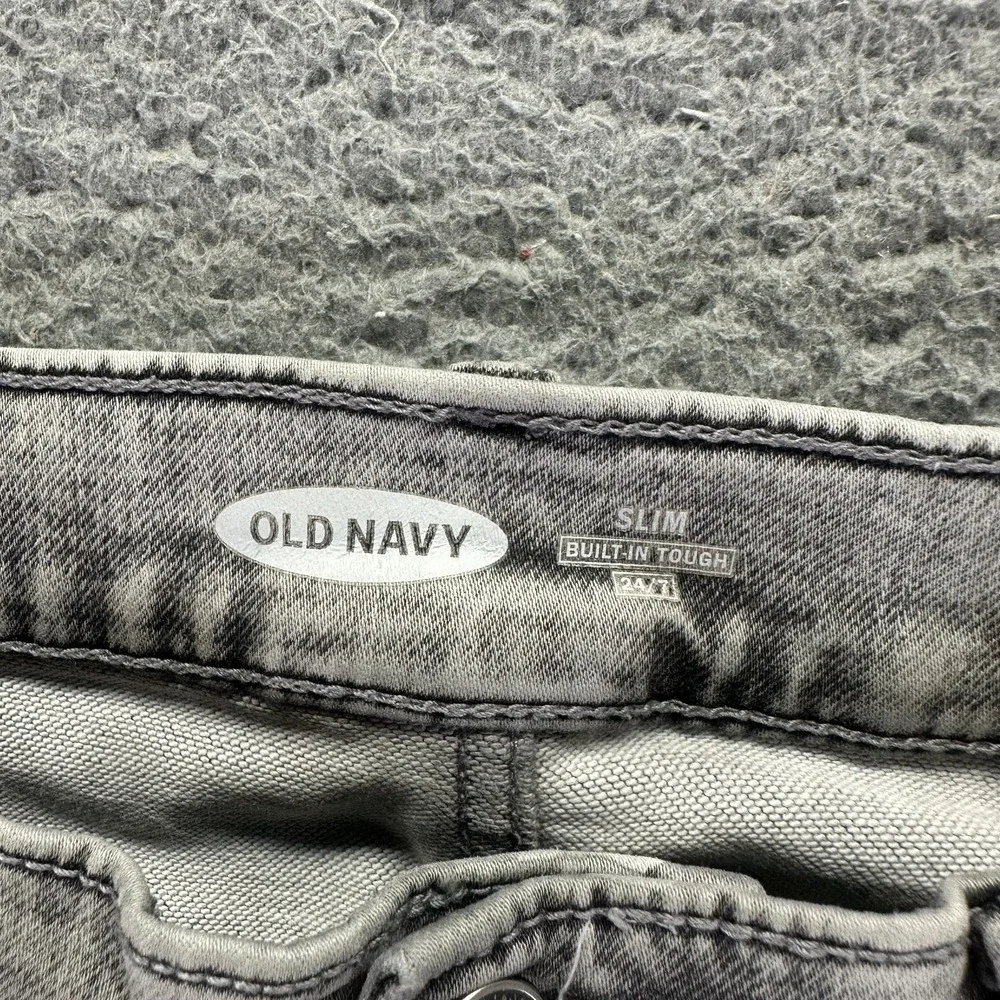 Old Navy Built-In Tough Jeans Mens 30x30 Gray Cotton Denim Straight Leg Slim Fit